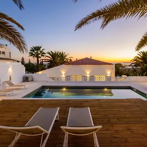  Villa Casa Xyza